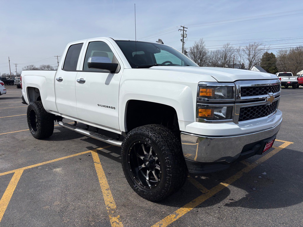 2015 Chevrolet Silverado 1500 Image 4