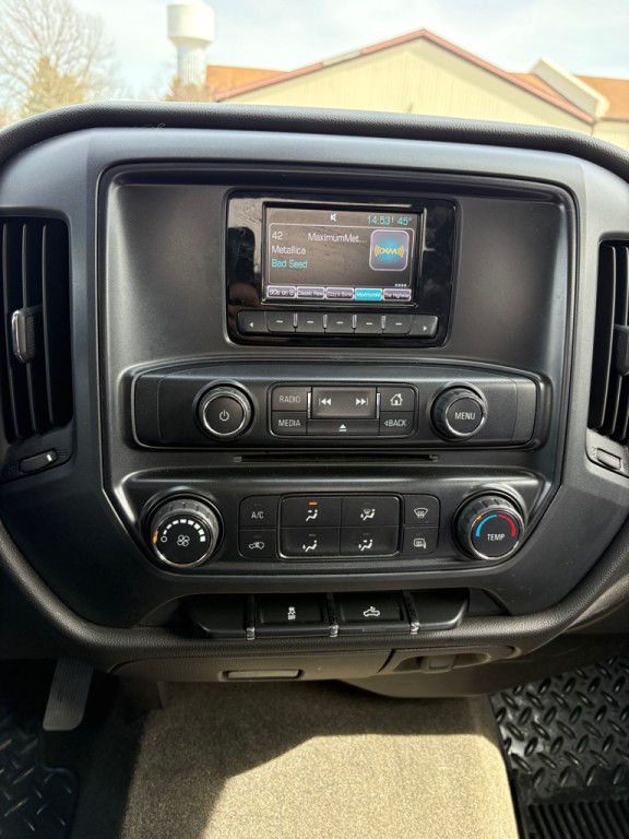 2015 Chevrolet Silverado 1500 Image 17