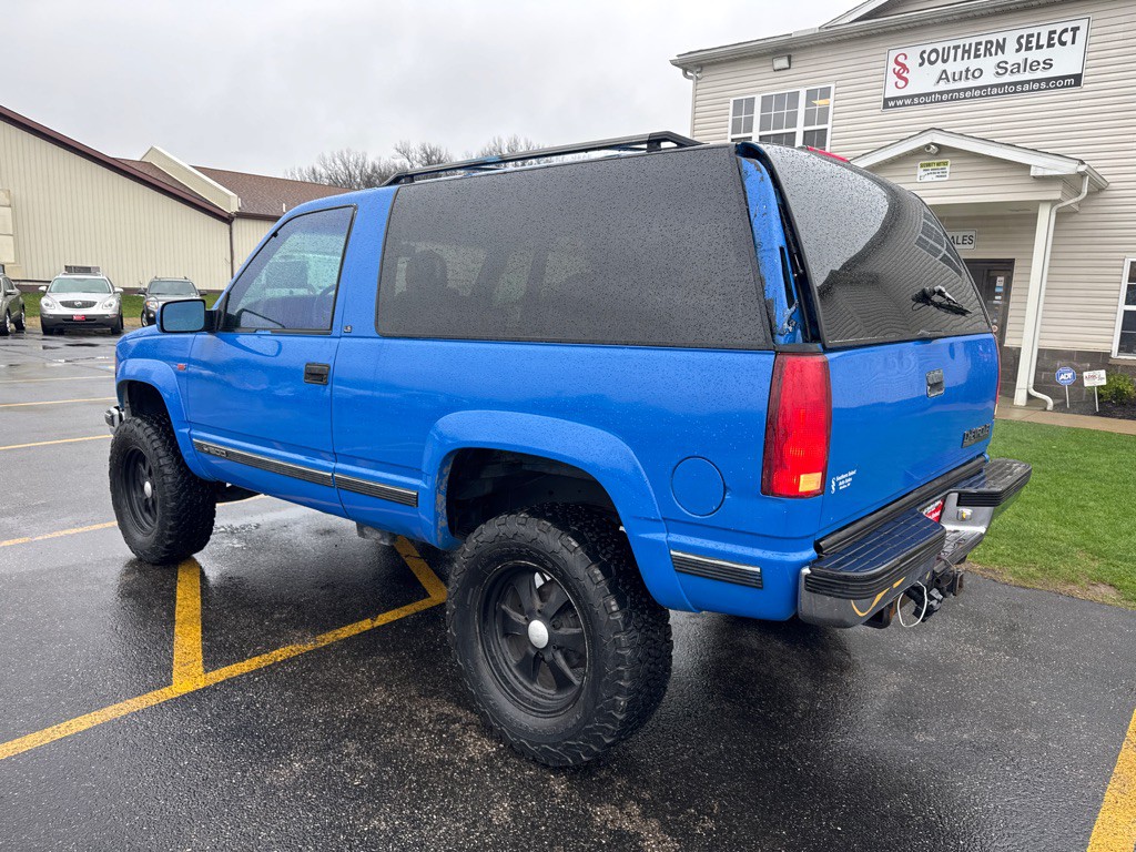 1996 Chevrolet Tahoe Image 8