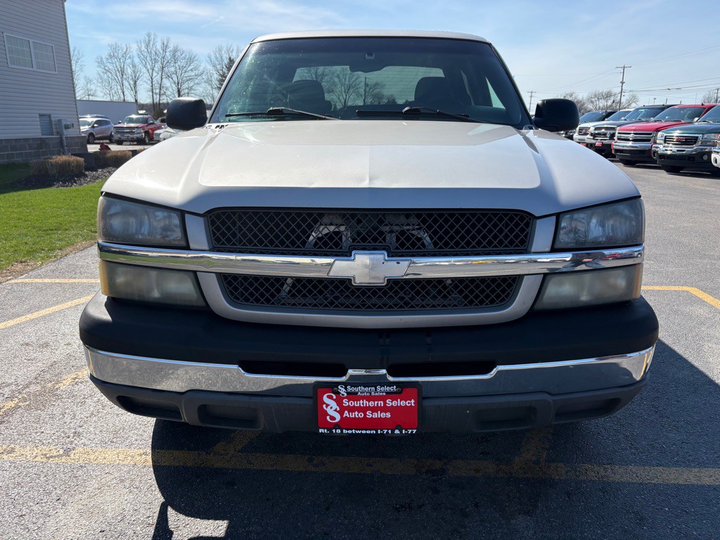 2004 Chevrolet Silverado 1500 Image 3
