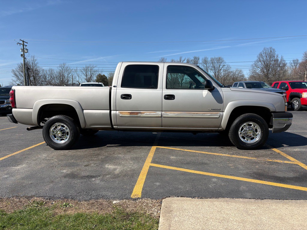 2004 Chevrolet Silverado 1500 Image 5