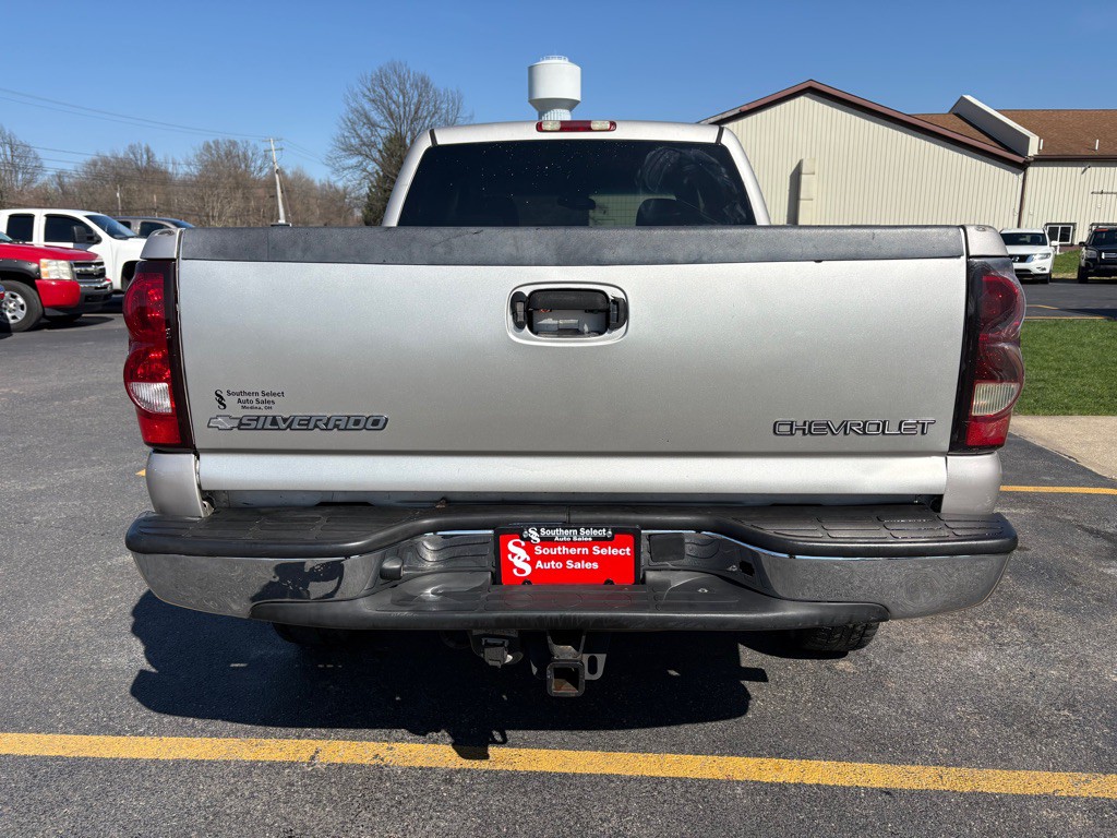 2004 Chevrolet Silverado 1500 Image 7
