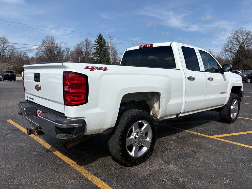 2017 Chevrolet Silverado 1500 Image 6