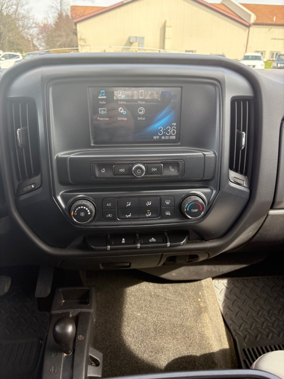 2017 Chevrolet Silverado 1500 Image 16