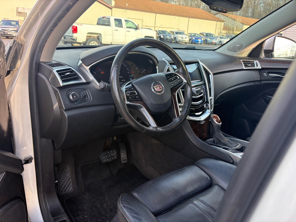 2015 Cadillac SRX Image 9