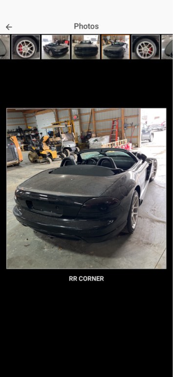 2004 Dodge Viper Image 5
