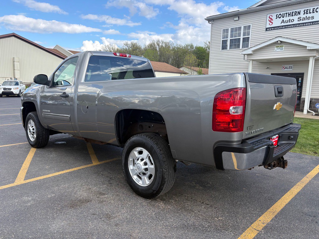 2013 Chevrolet Silverado 1500 Image 9