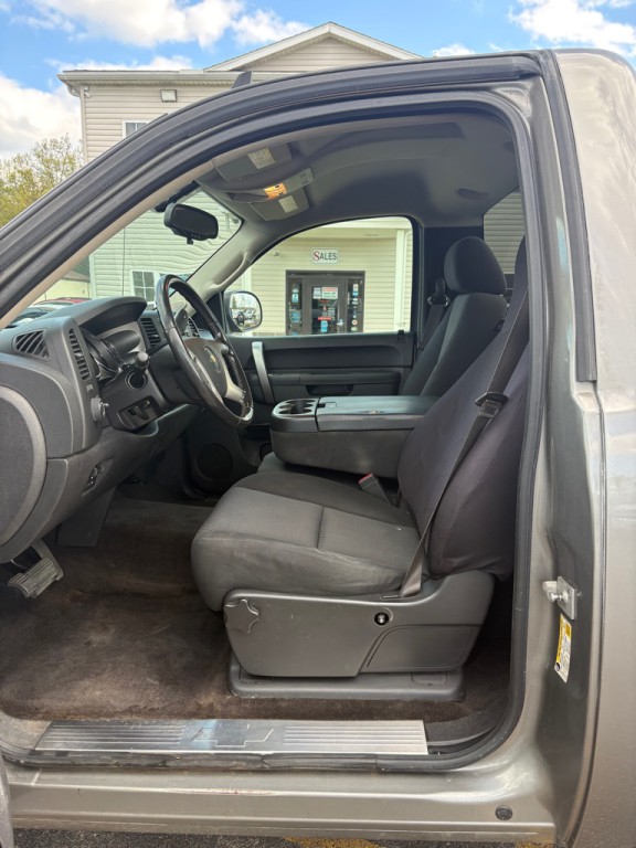2013 Chevrolet Silverado 1500 Image 10