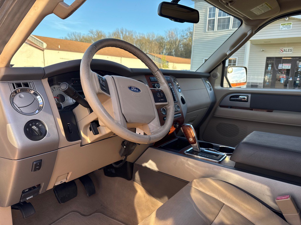 2008 Ford Expedition Image 18