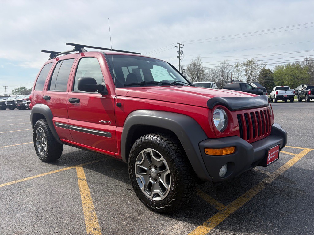 2004 Jeep Liberty Image 4