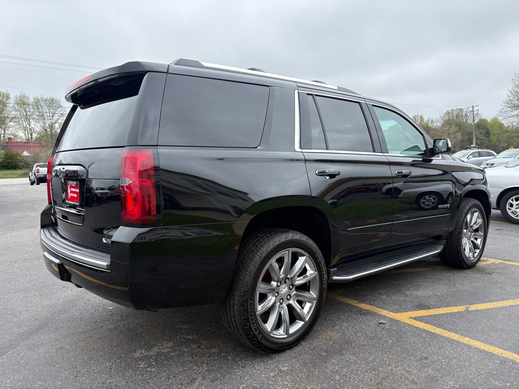 2017 Chevrolet Tahoe Image 6