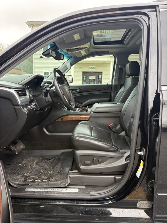 2017 Chevrolet Tahoe Image 9