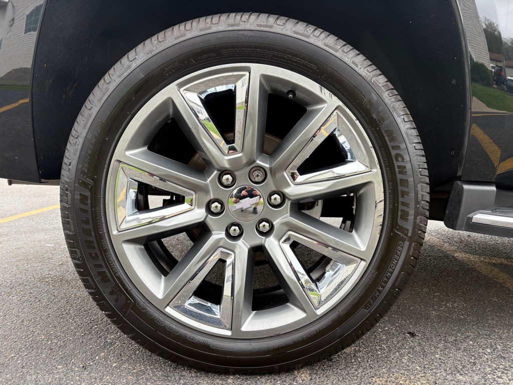 2017 Chevrolet Tahoe Image 15