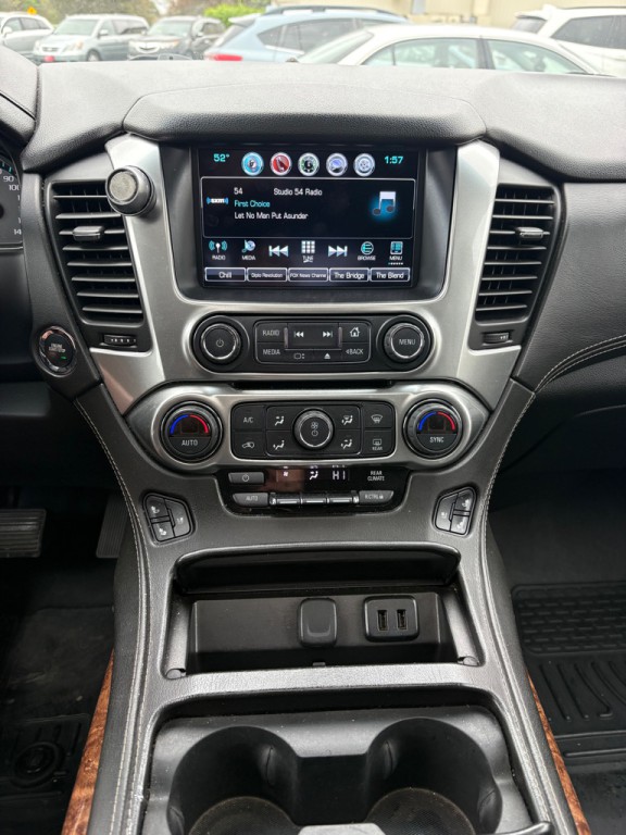 2017 Chevrolet Tahoe Image 18