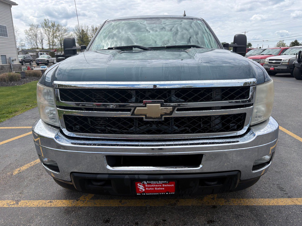 2011 Chevrolet Silverado 1500 Image 3
