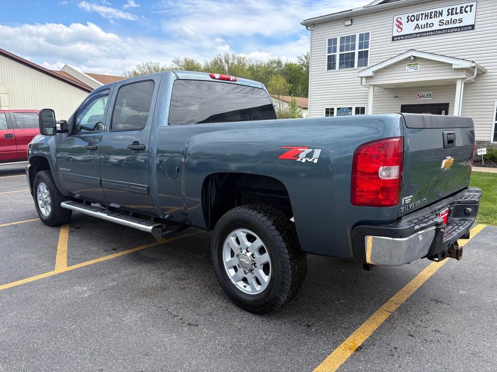 2011 Chevrolet Silverado 1500 Image 9