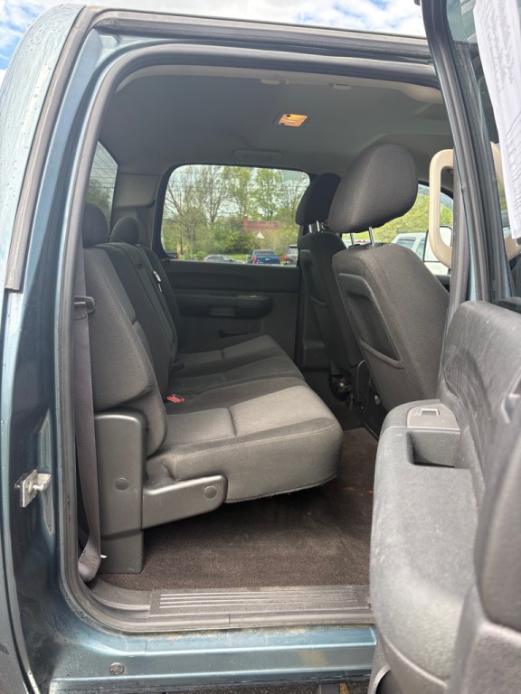 2011 Chevrolet Silverado 1500 Image 13