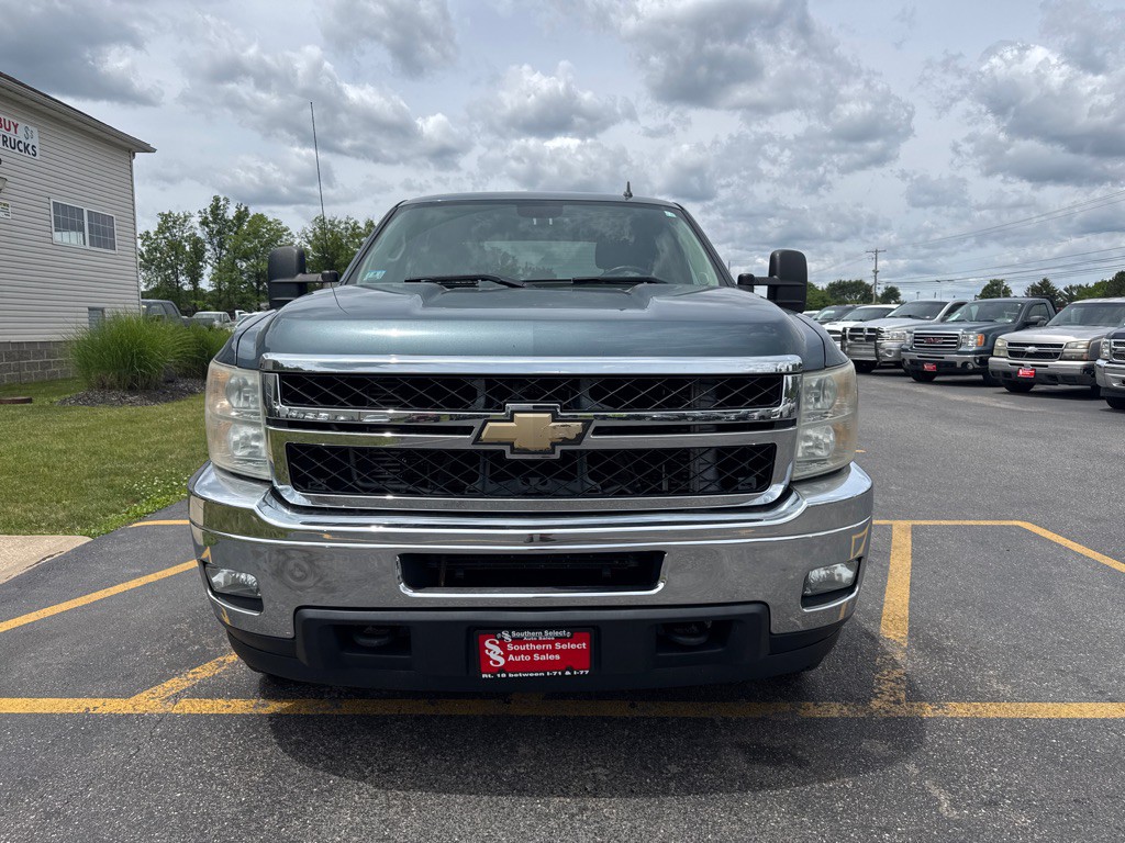 2011 Chevrolet Silverado 1500 Image 3