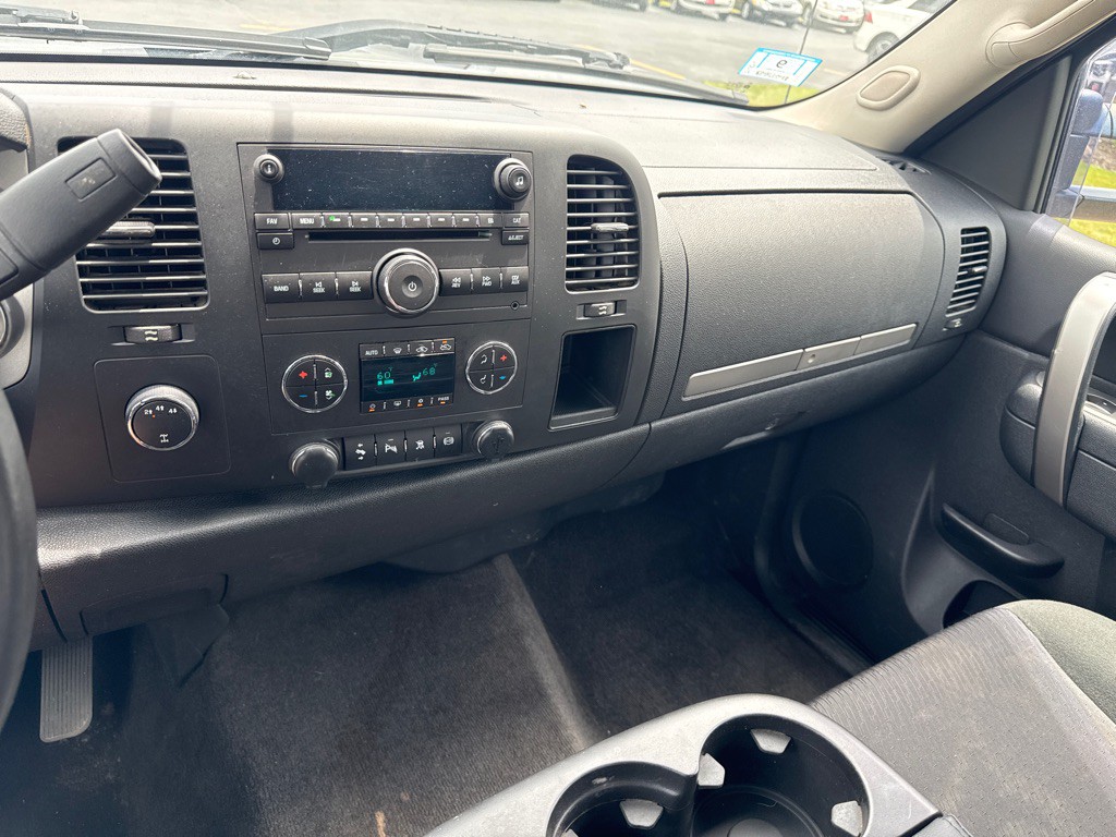 2011 Chevrolet Silverado 1500 Image 16
