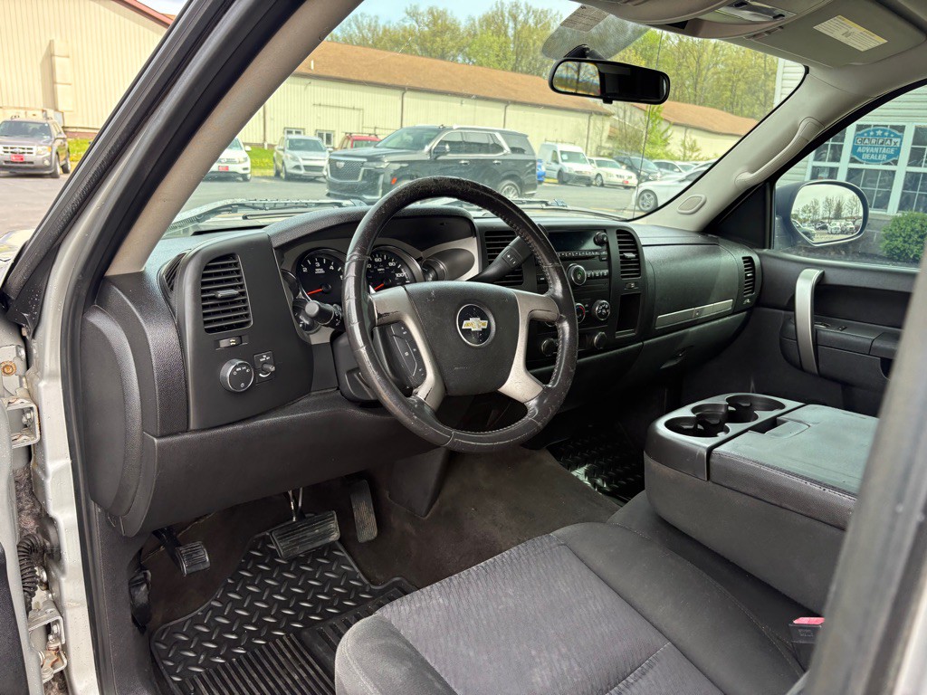 2011 Chevrolet Silverado 1500 Image 13