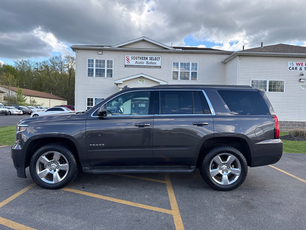 2017 Chevrolet Tahoe Image 1