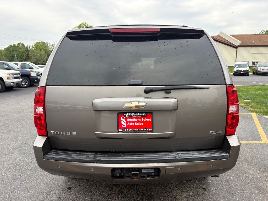 2011 Chevrolet Tahoe Image 7