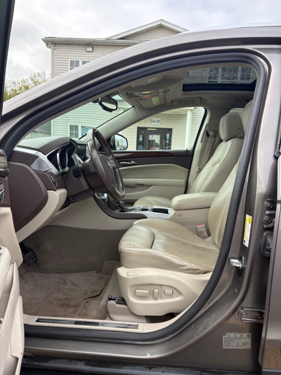 2011 Cadillac SRX Image 9