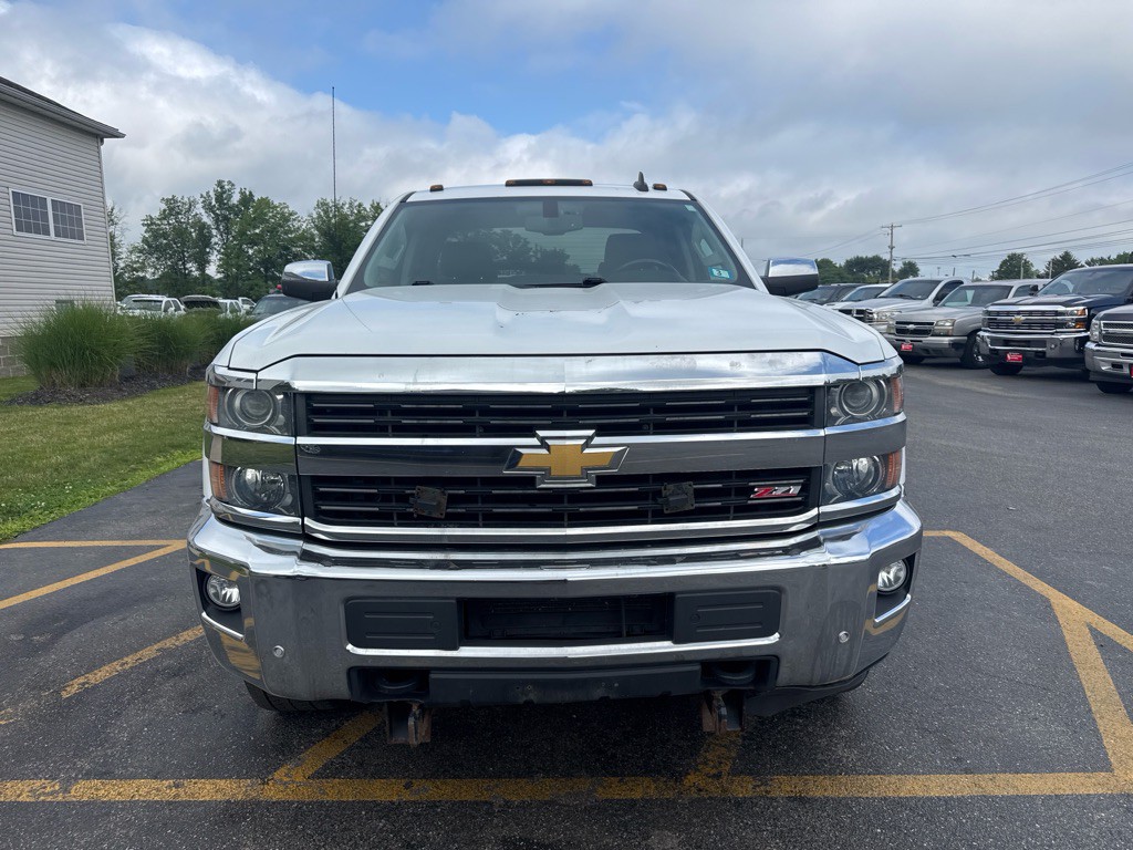 2015 Chevrolet Silverado 1500 Image 3