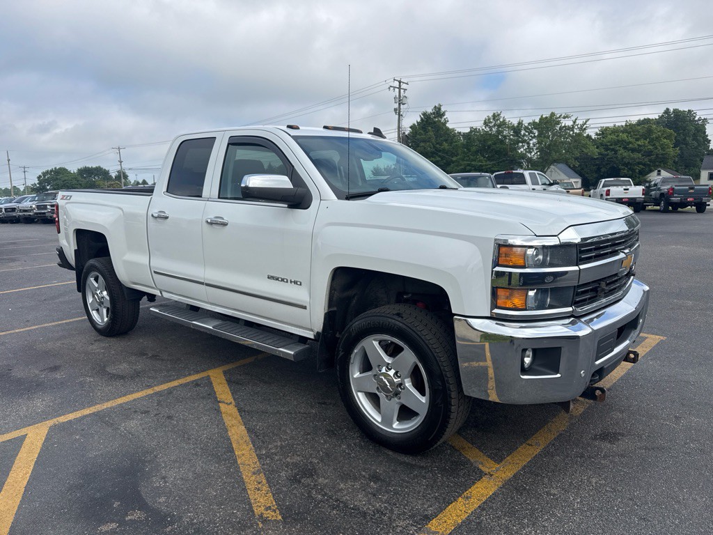 2015 Chevrolet Silverado 1500 Image 4