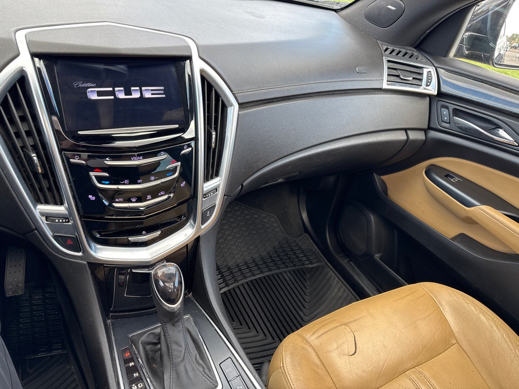 2014 Cadillac SRX Image 17