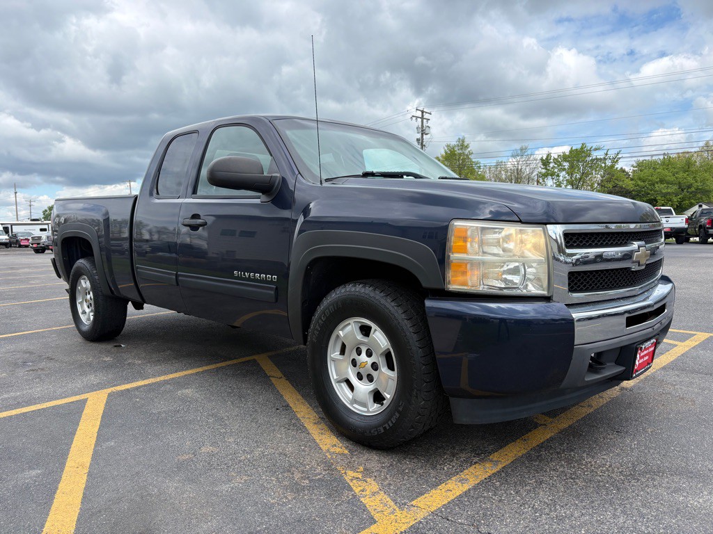 2010 Chevrolet Silverado 1500 Image 4