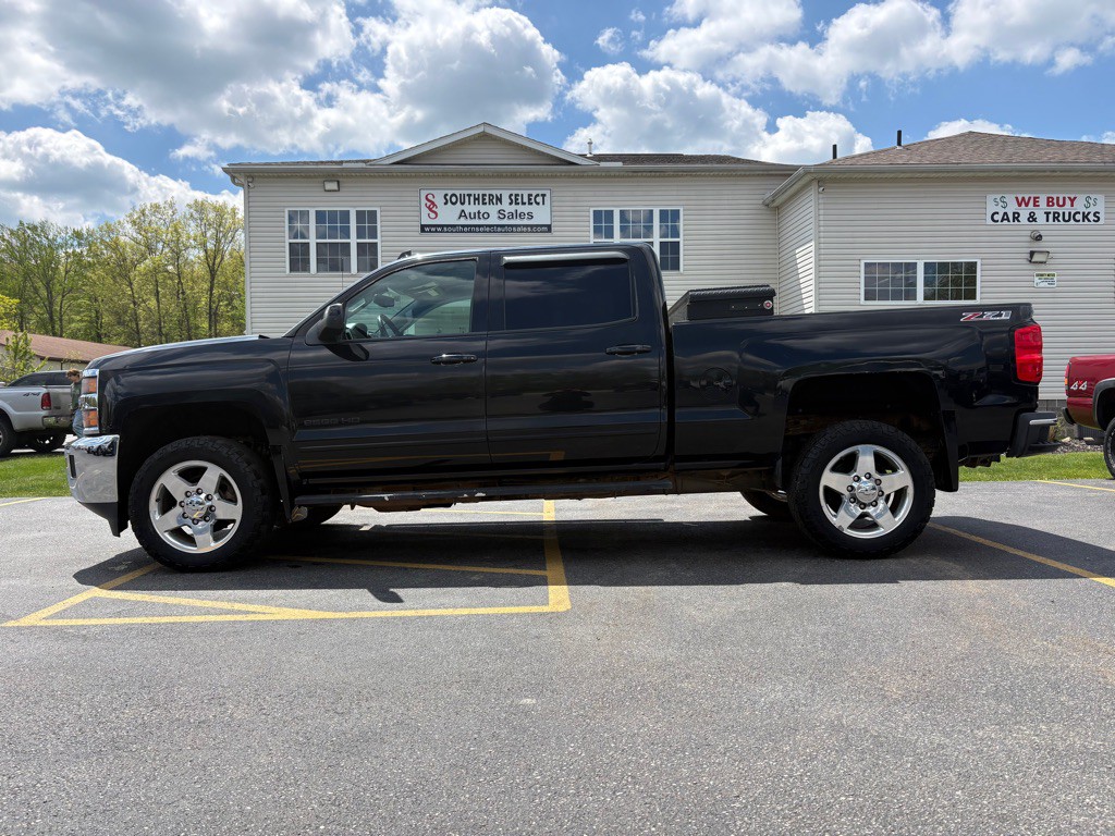 2015 Chevrolet Silverado 1500 Image 1