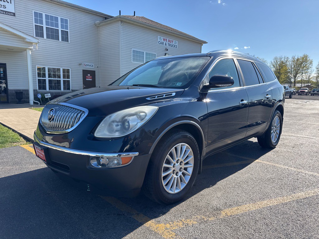 2011 Buick Enclave Image 2