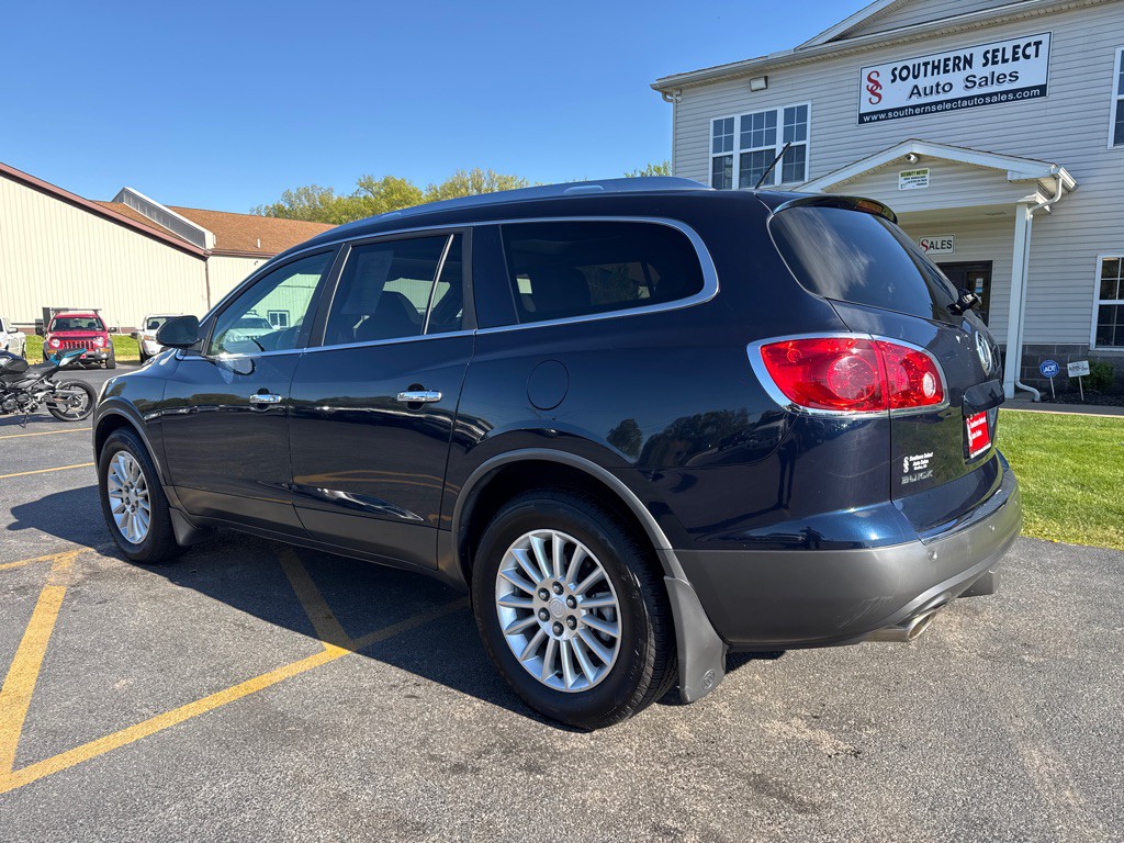 2011 Buick Enclave Image 8