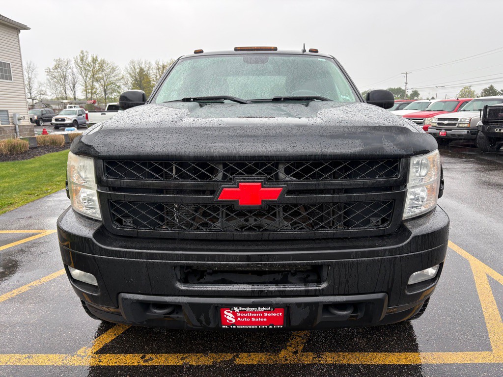 2011 Chevrolet Silverado 1500 Image 3