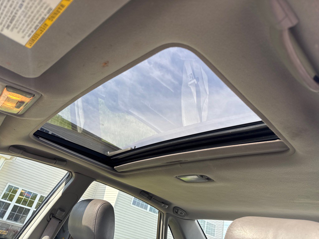 2002 Toyota Avalon Image 13
