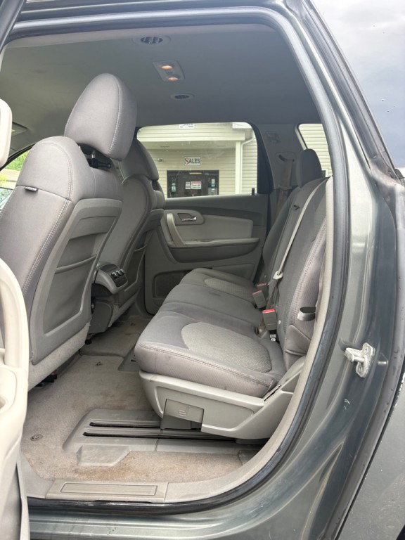 2010 Chevrolet Traverse Image 10