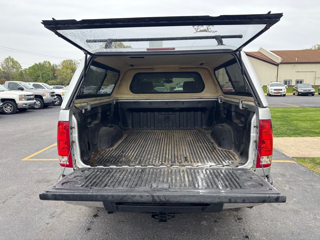 2011 GMC Sierra 1500 Image 8