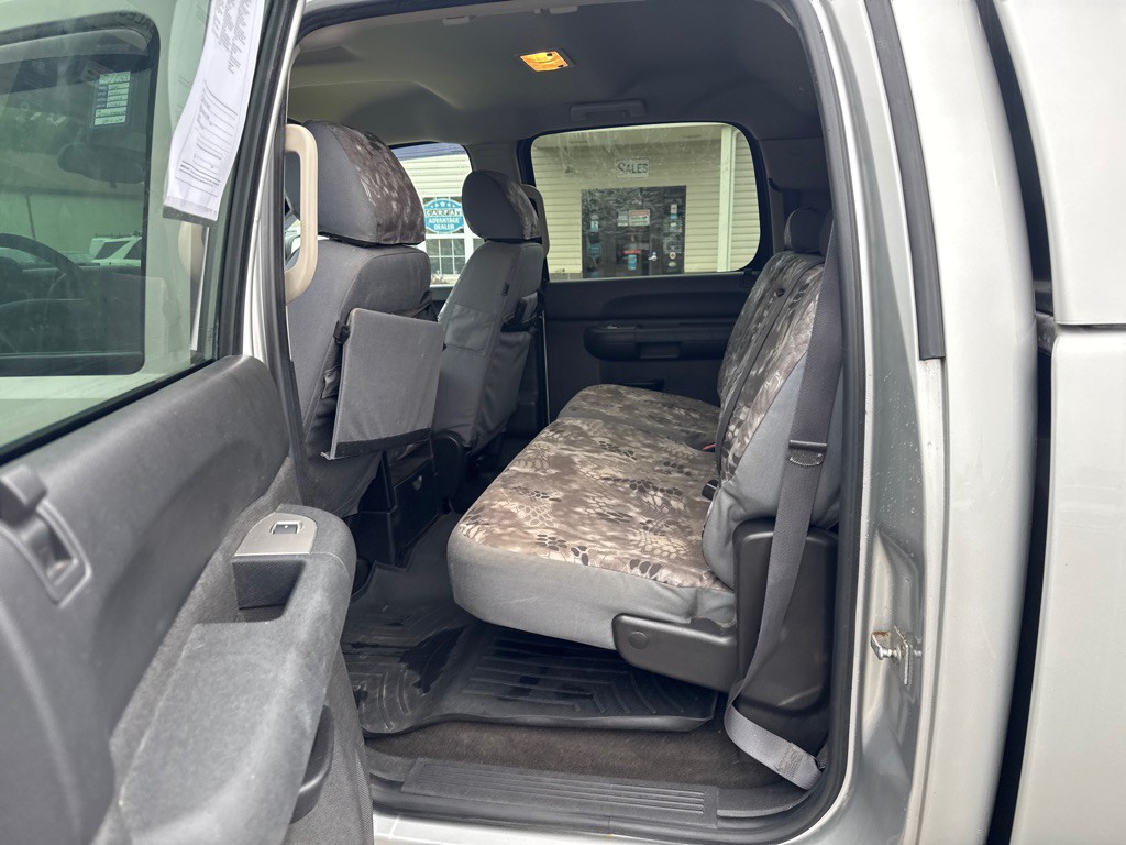 2011 GMC Sierra 1500 Image 12