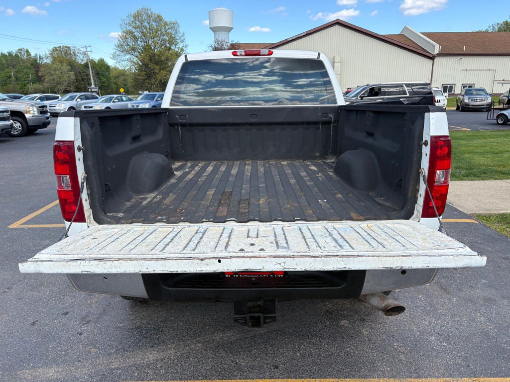 2011 Chevrolet Silverado 1500 Image 8