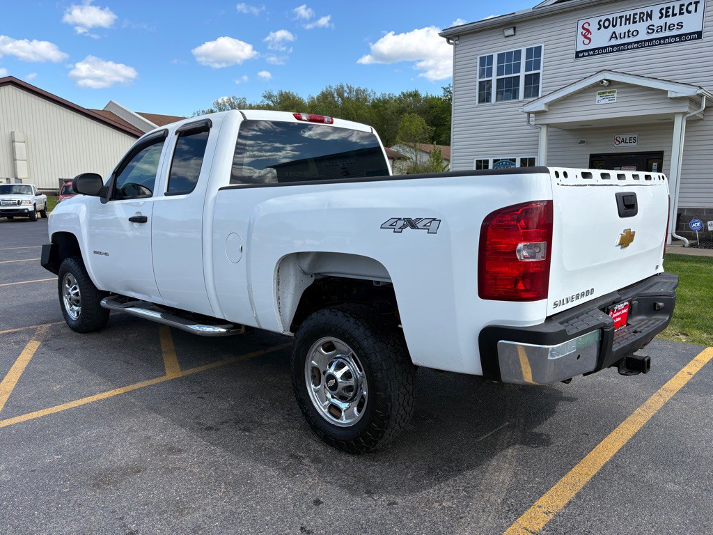 2011 Chevrolet Silverado 1500 Image 9
