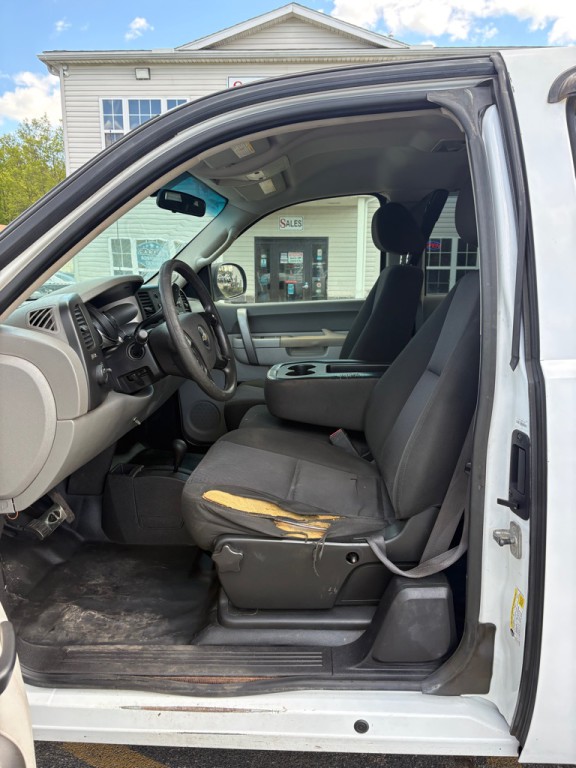 2011 Chevrolet Silverado 1500 Image 10