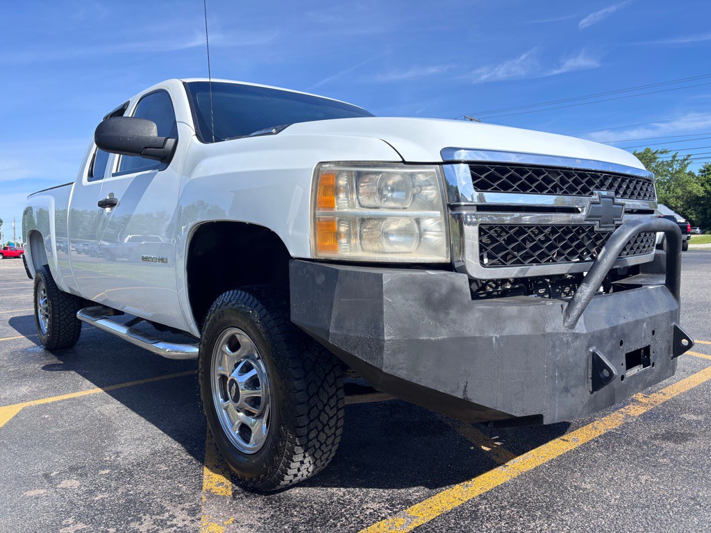 2011 Chevrolet Silverado 1500 Image 4
