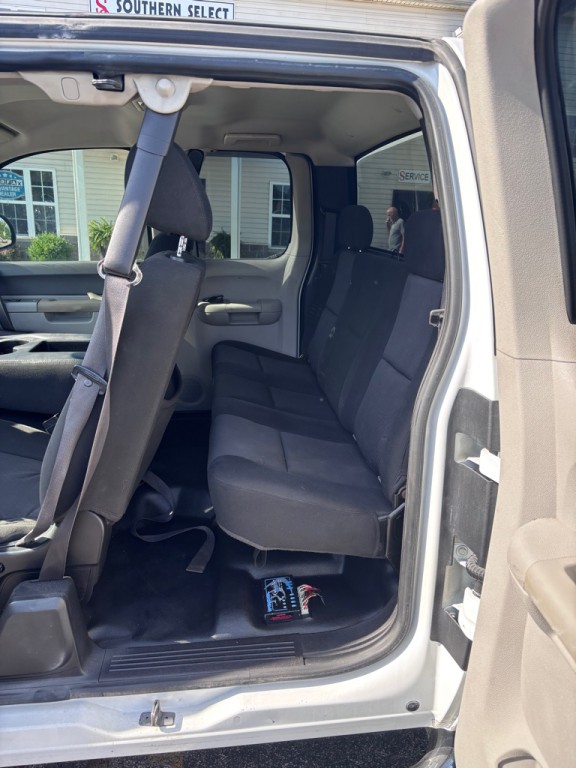 2011 Chevrolet Silverado 1500 Image 11