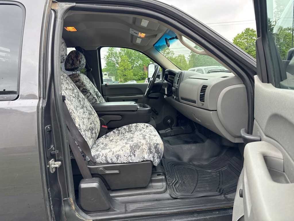 2011 Chevrolet Silverado 1500 Image 12