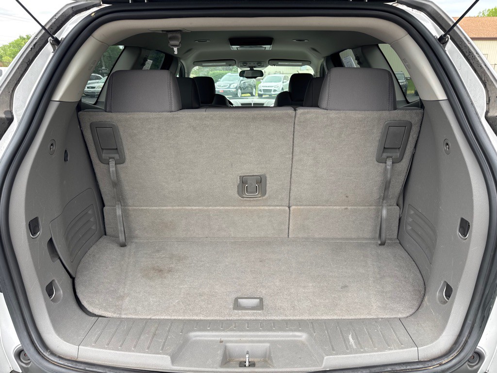 2010 Chevrolet Traverse Image 15