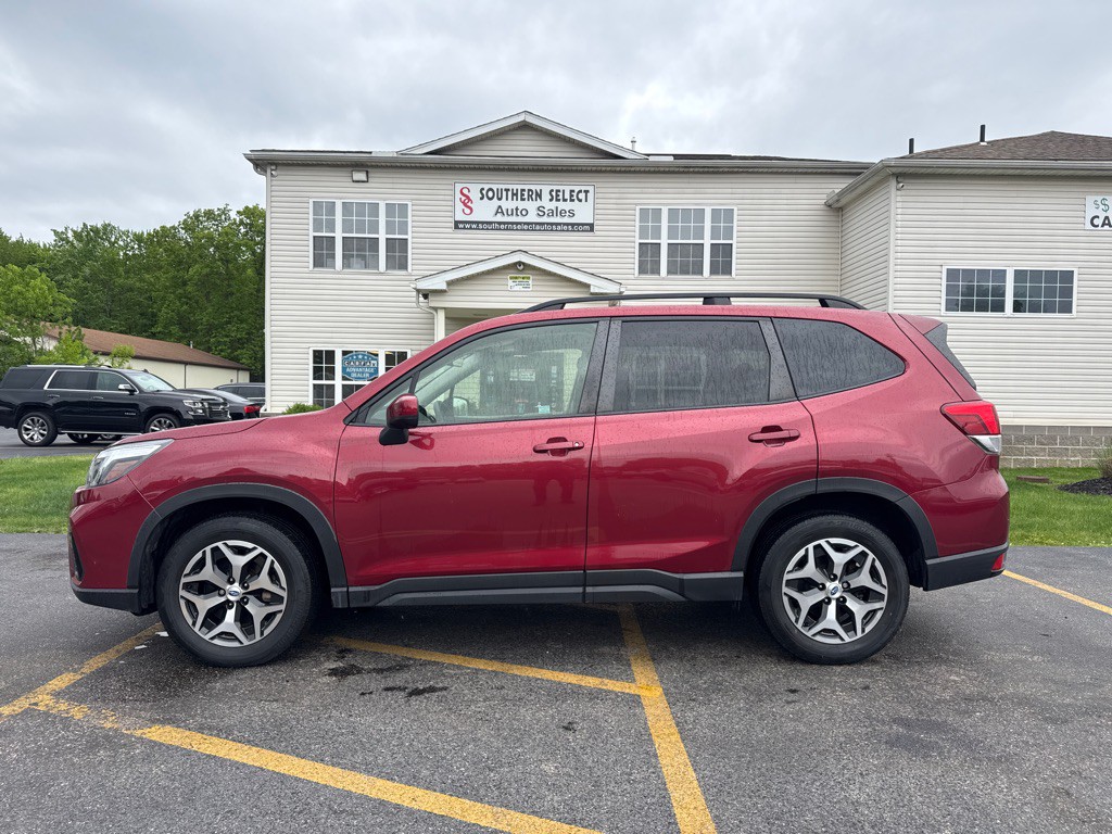 2020 Subaru Forester Image 1
