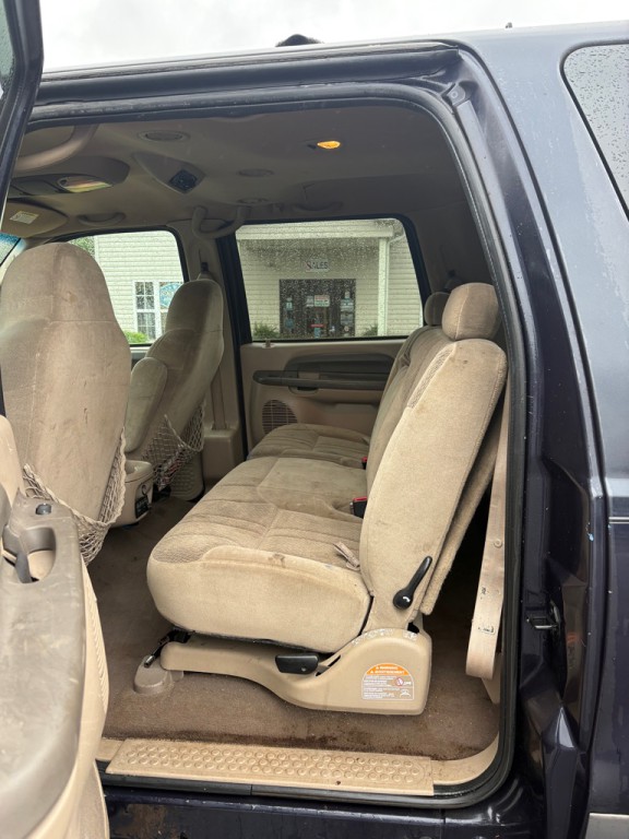 2001 Ford Excursion Image 10