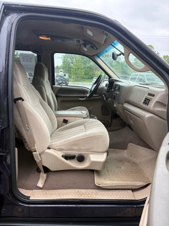 2001 Ford Excursion Image 11