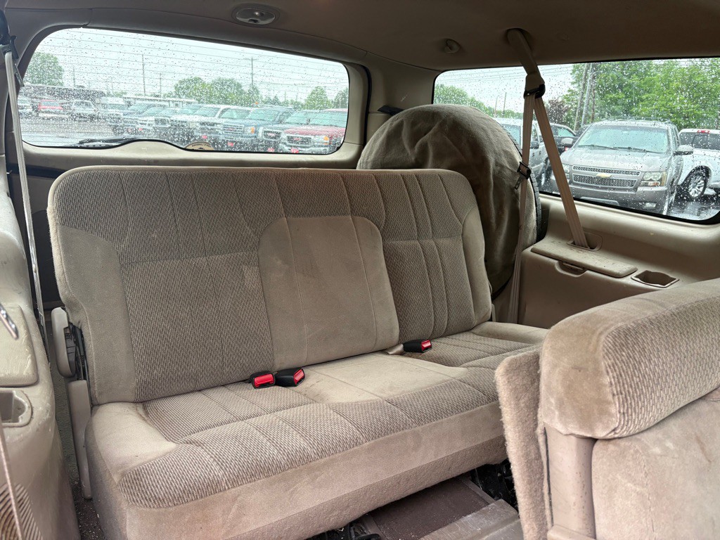 2001 Ford Excursion Image 13